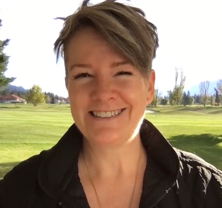 image of Heather Farrell, The Expat Entrepreneur and author of Productivity Rituals for Digital Entrepreneurs
